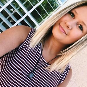 Meet your Posher, Jenna